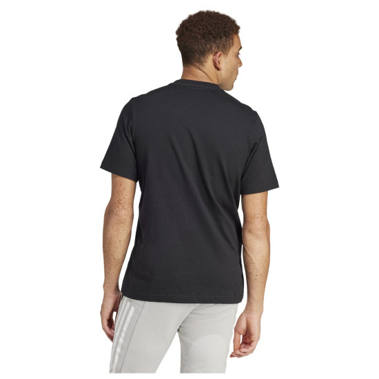 Adidas Ανδρική κοντομάνικη μπλούζα M Camo Badge Of Sport Graphic Tee Adidas Ανδρική κοντομάνικη μπλούζα M Camo Badge Of Sport Graphic Tee